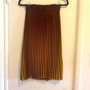 Babaton pleated skirt - XS